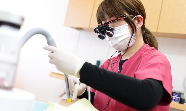 専属の歯科衛生士による定期メインテナンスによる予防歯科